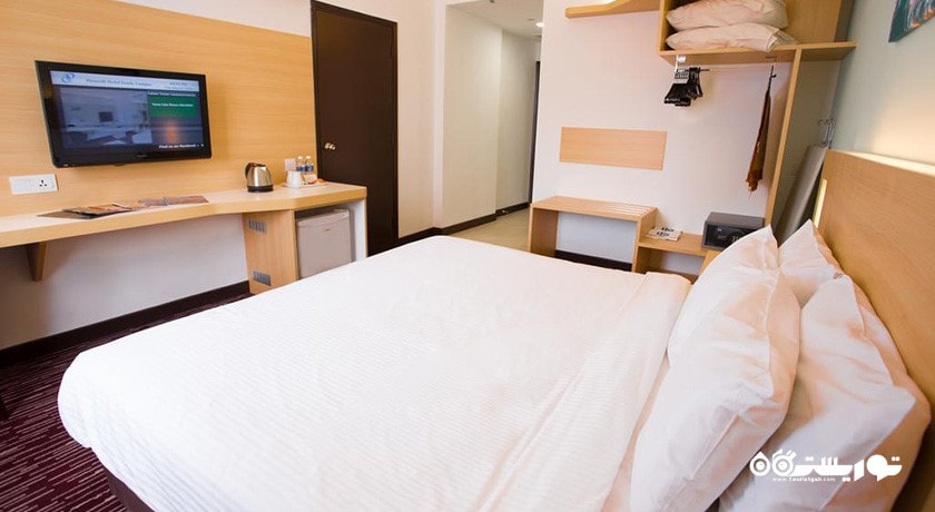 نمای تخت بزرگ اتاق دلوکس