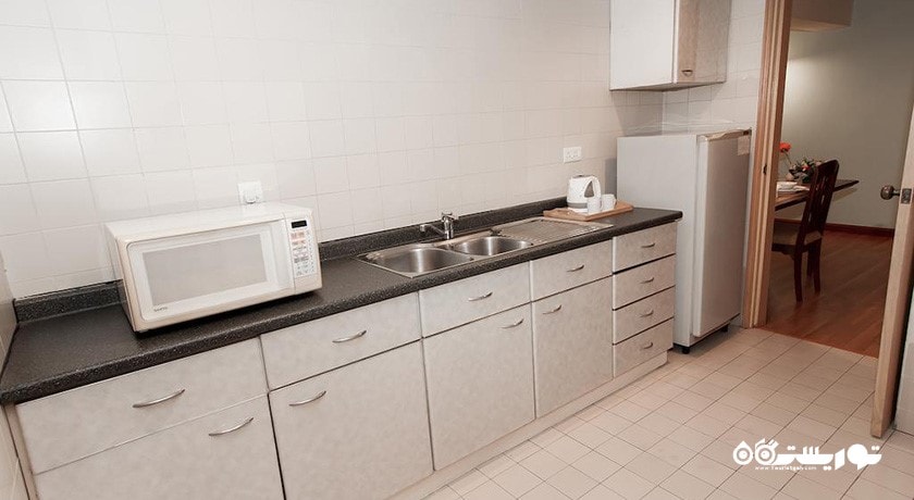 نمای آشپزخانه سوئیت دلوکس