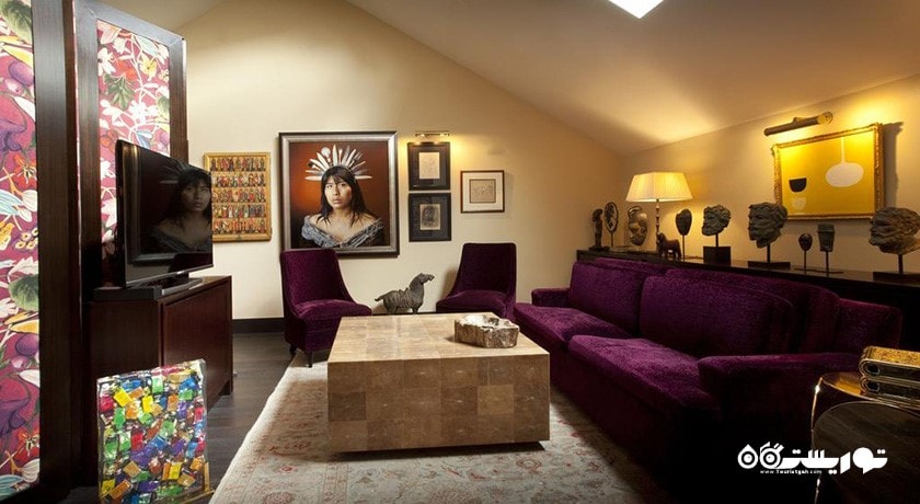 محوطه نشیمن سوئیت رویال