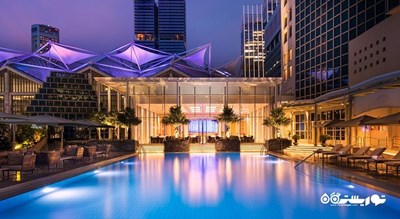 استخر روباز هتل کنراد سنتنیال سنگاپور