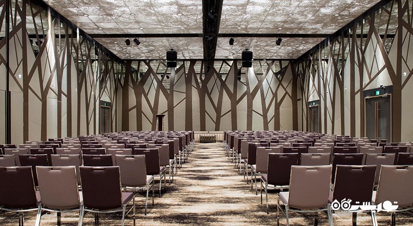 سالن برگزاری همایش و جلسات