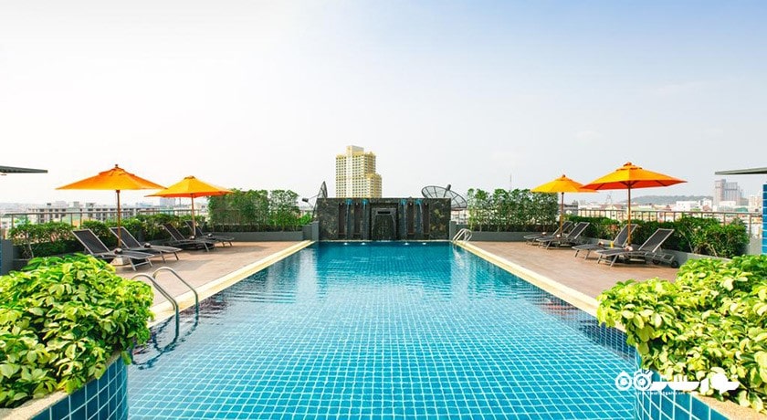 استخر روباز هتل ادلفی پاتایا