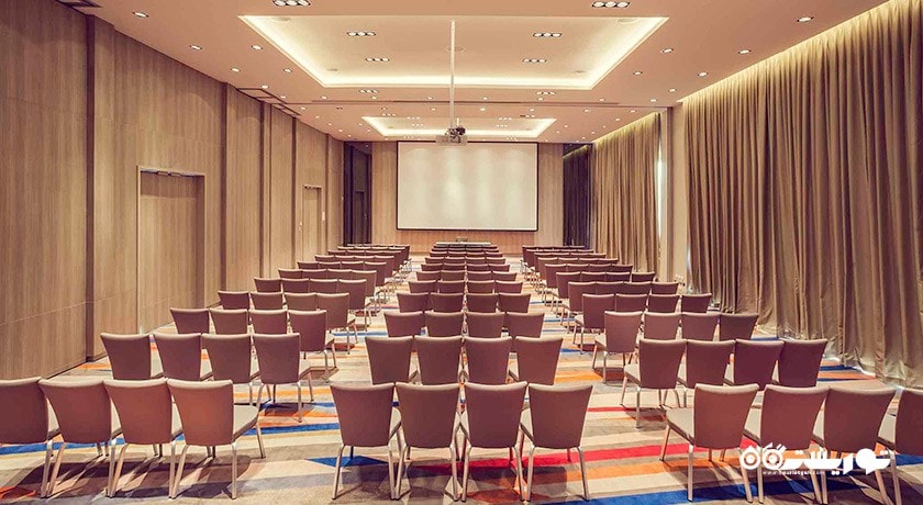 سالن برگزاری همایش و جلسات