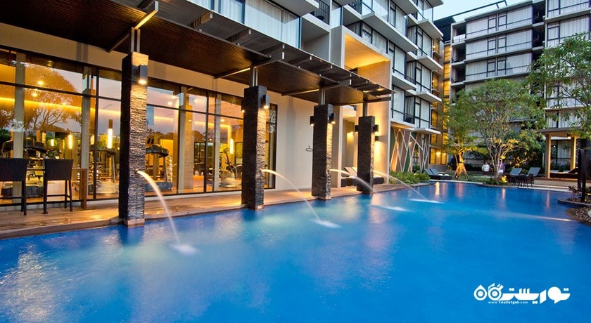 استخر روباز هتل ات مایند سرویسد رزیدنس