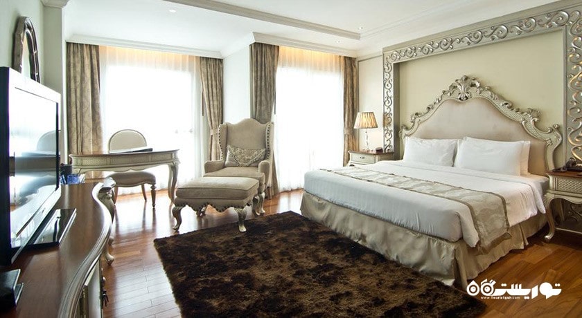نمای تخت بزرگ اتاق سوپریور