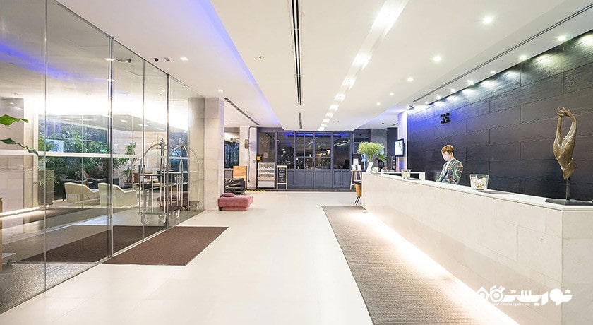 میز پذیرش هتل ویستا پاتایا