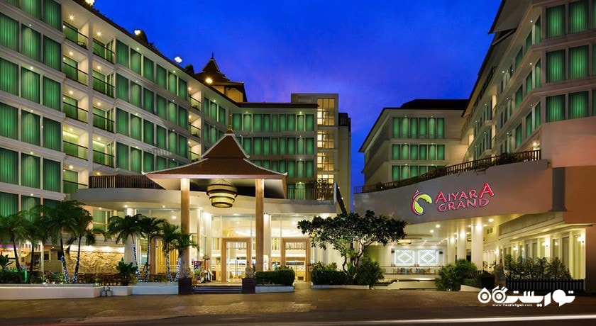 نمای شب هتل آیارا گرند
