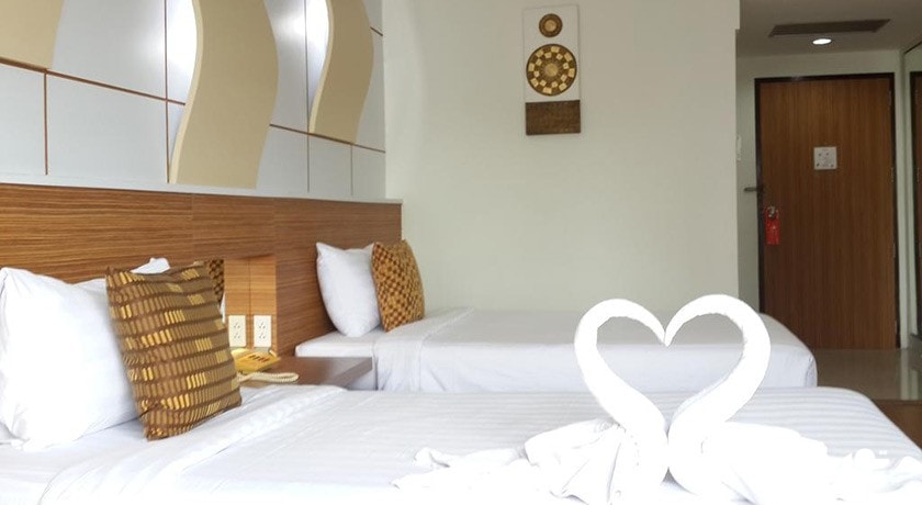 تخت های توئین اتاق دلوکس