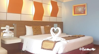 نمای تخت بزرگ اتاق دلوکس