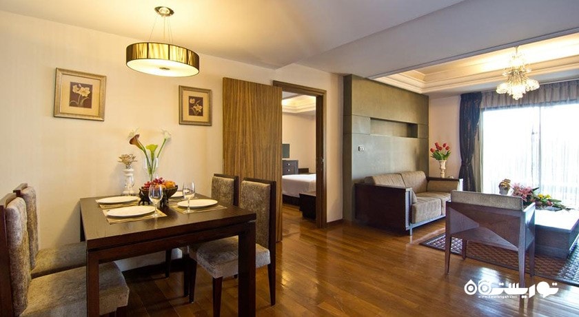 میز غذاخوری سوئیت دو خوابه