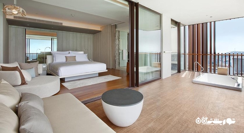 نمای تخت بزرگ سوئیت گرند