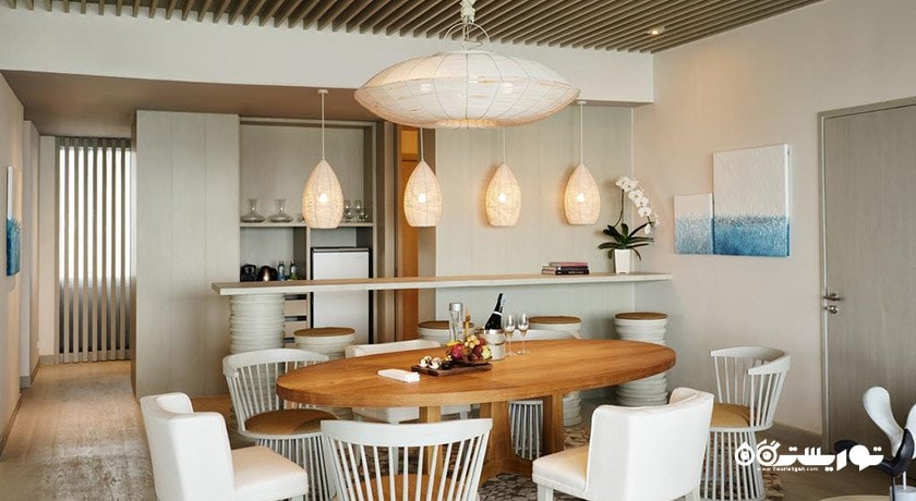 میز غذاخوری سوئیت پرزیدنشال