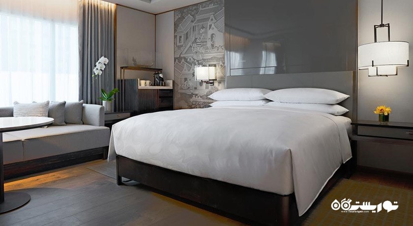 نمای تخت بزرگ سوئیت یک خوابه