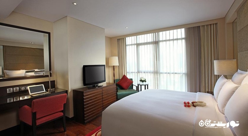 نمای تخت بزرگ سوئیت یک خوابه