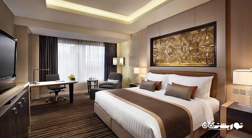 نمای تخت بزرگ اتاق اگزکیوتیو