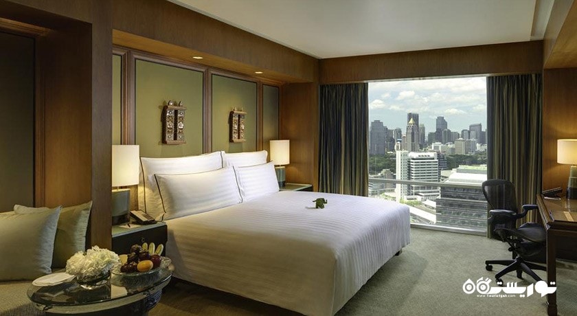 نمای تخت بزرگ اتاق دلوکس