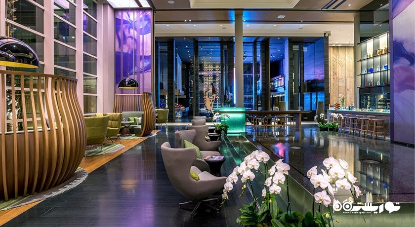 نمایی از بار و سالن استراحت جانکشن