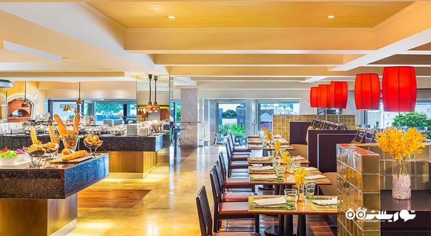 نمای رستوران بین المللی فیست