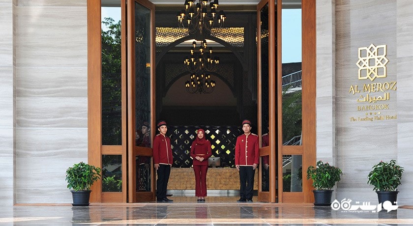 درب ورودی هتل المیراث بانکوک