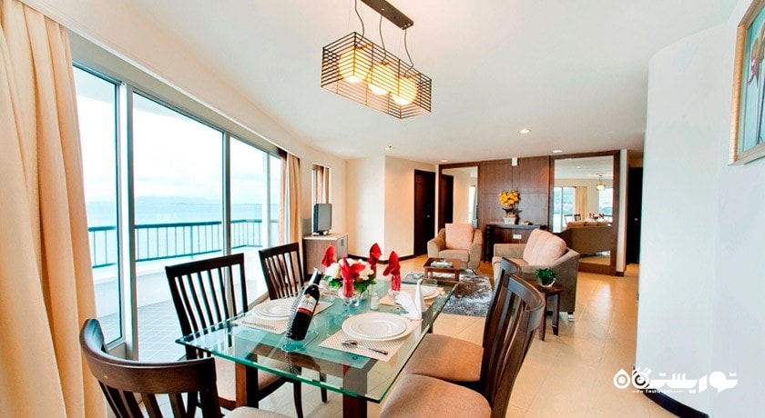 میز غذاخوری سوئیت سه خوابه