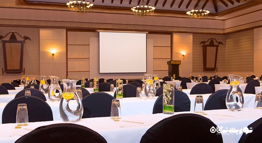 سالن برگزاری همایش و جلسات