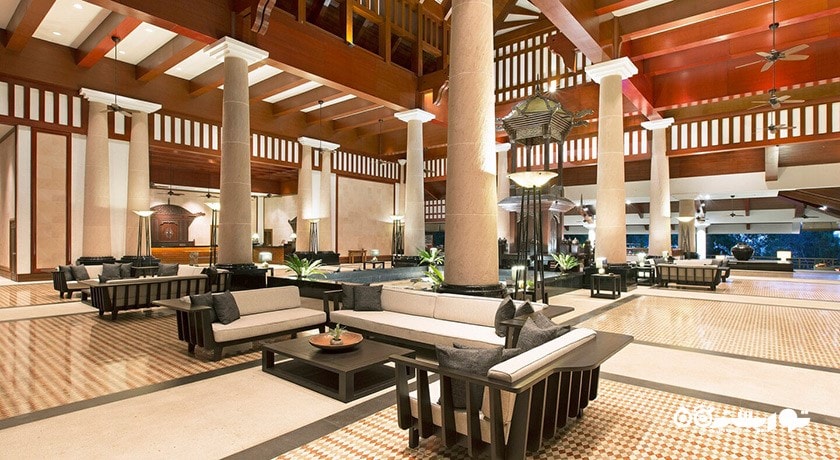 محوطه نشیمن لابی هتل