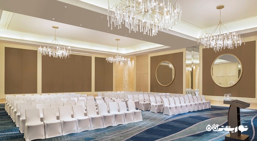 سالن برگزاری همایش و جلسات