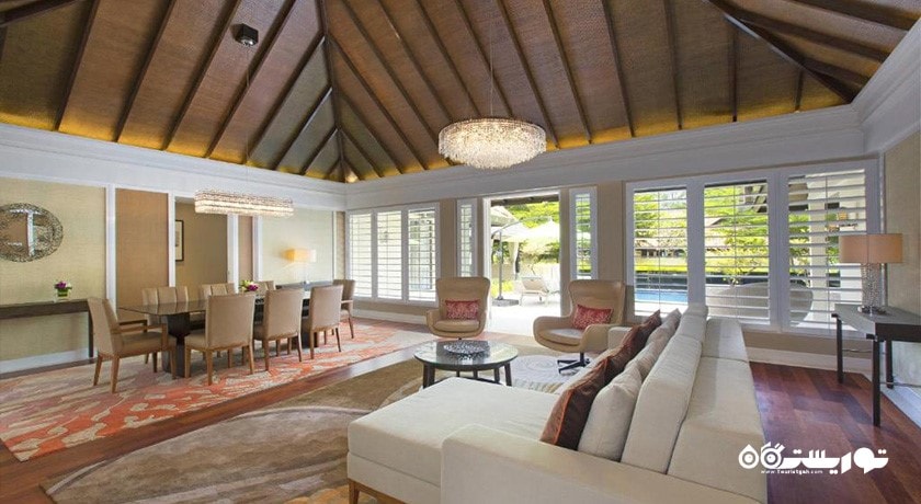 محوطه نشیمن ویلا دوخوابه