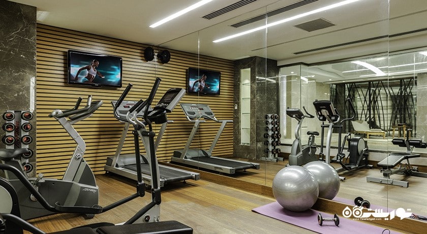 سالن ورزشی هتل و اسپا لونی
