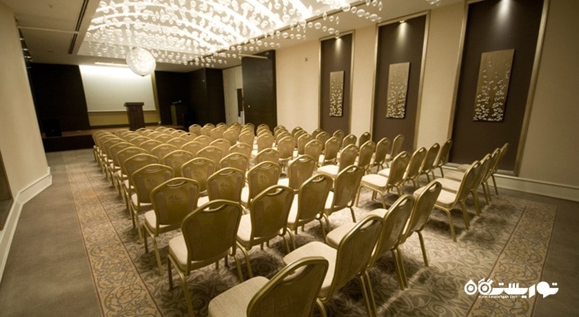 سالن برگزاری همایش و جلسات