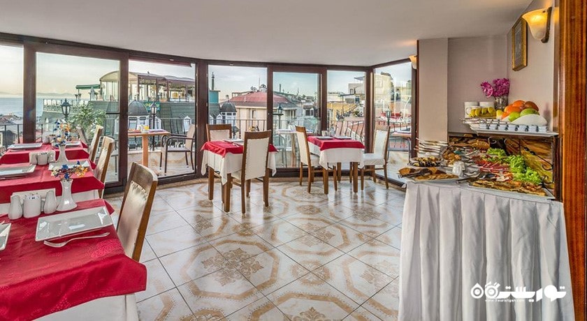 نمای رستوران هتل عثمان هان