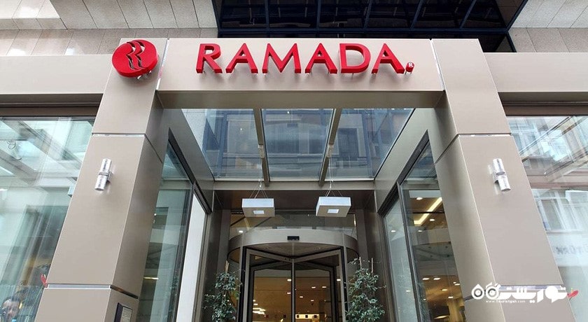 درب ورودی هتل رامادا استانبول تکسیم