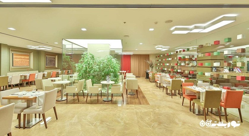 رستوران هتل رامادا استانبول تکسیم