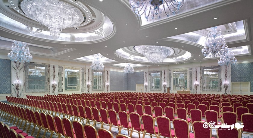 سالن برگزاری همایش و جلسات