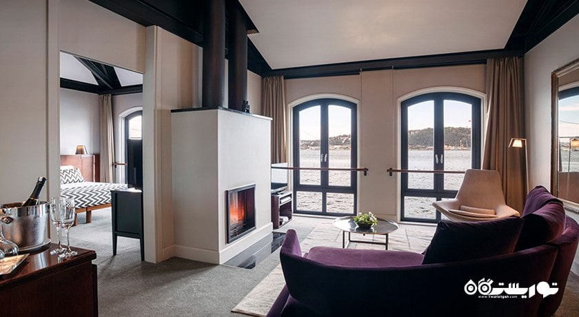 محوطه نشیمن سوئیت اگزکیوتیو