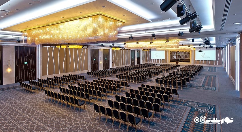 سالن برگزاری همایش و جلسات