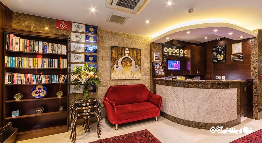 میز پذیرش هتل مگنورا پالاس