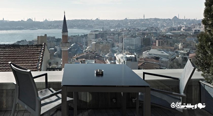 چشم انداز تراس اتاق سوپریور