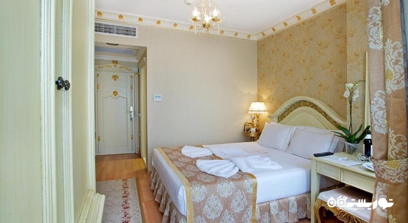 نمای تخت بزرگ اتاق دبل