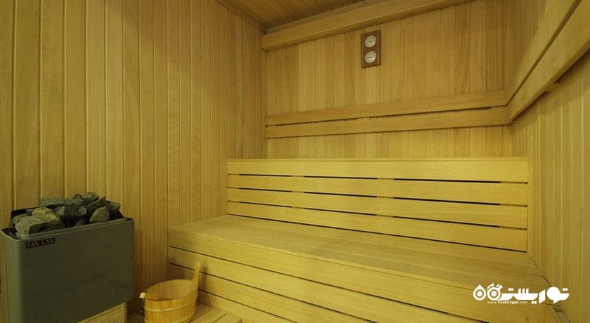 سونا خشک مرکز سلامتی و اسپا