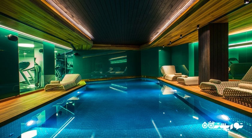 استخر سرپوشیده هتل لاساگرادا