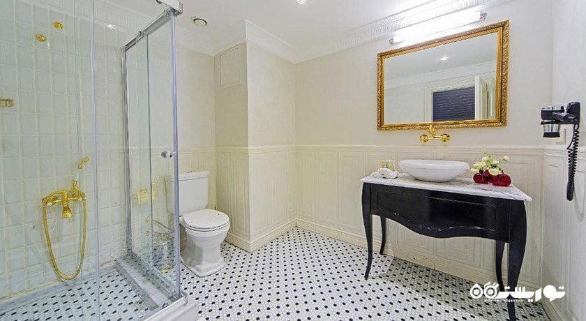 حمام و سرویس بهداشتی اتاق ها