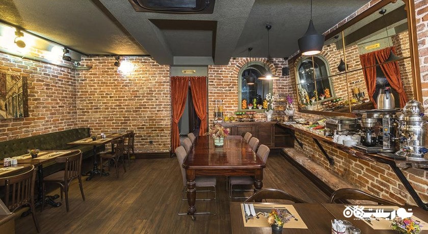 نمای کلی رستوران لاتاس کافه