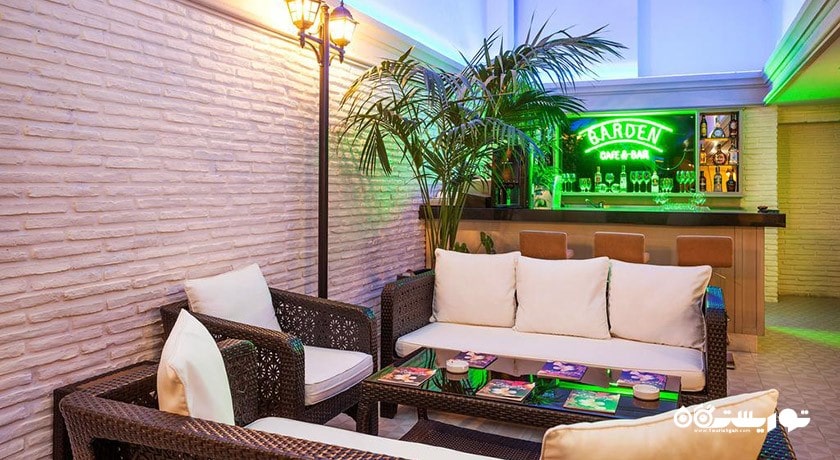 گاردن کافه هتل نیدیا گالاپورت