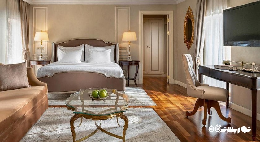 سوئیت تراس هتل ریکسوس پرا