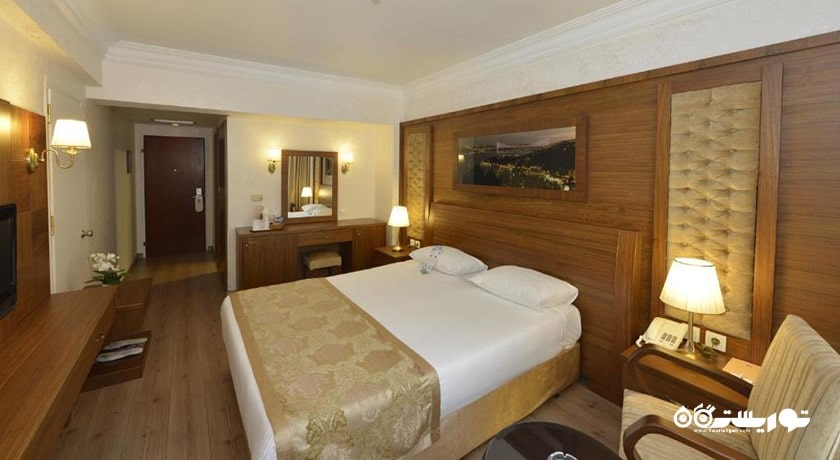 نمای تخت بزرگ اتاق استاندارد