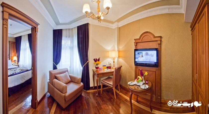 محوطه نشیمن سوئیت فمیلی