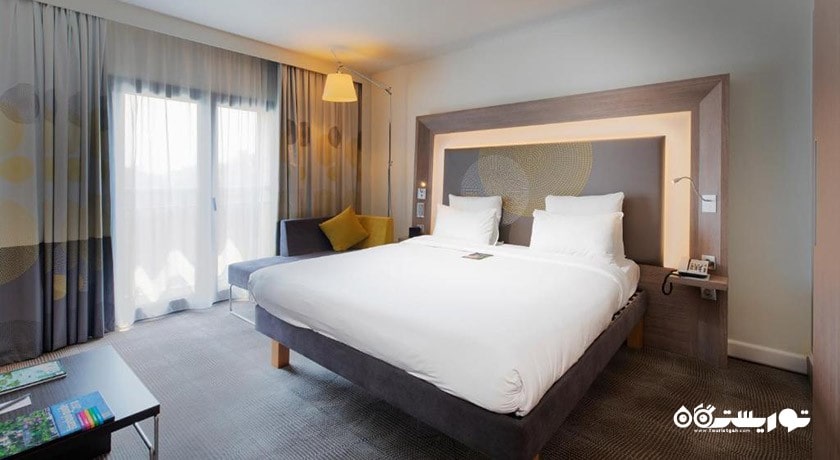 نمای تخت بزرگ اتاق سوپریور