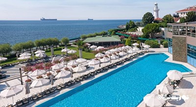استخر روباز هتل رنسانس پولات استانبول