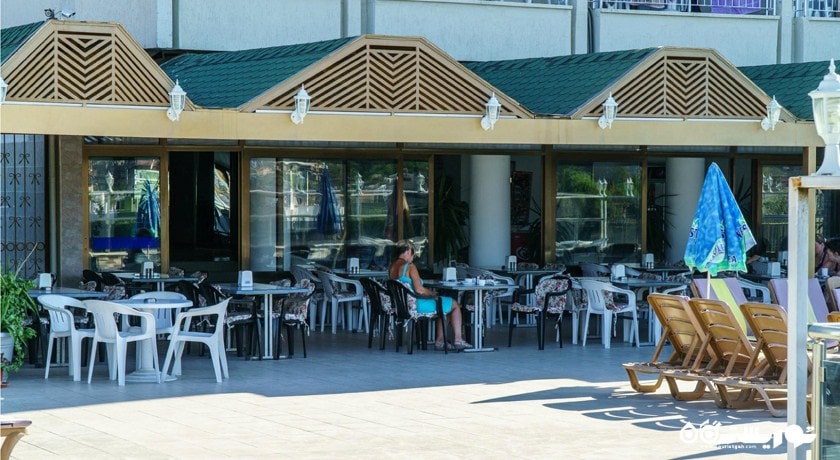 رستوران فضای باز هتل اوزکا